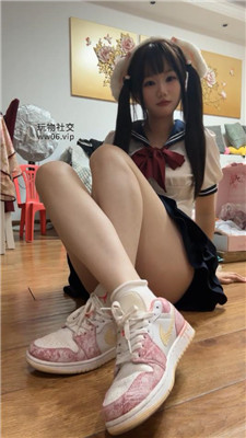 【六六】耐克运动鞋   250122-8