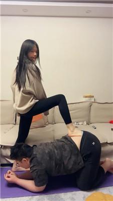 【埋汰】骑狗背玉足狂舔踩踏【下】 JS250205-39