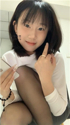 【茜茜】黑丝支配控制让你无处可逃    250207-15