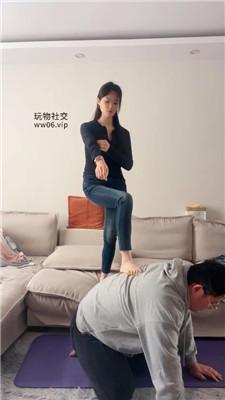 【埋汰】骑马骑脖-玉足蹂躏 bf50251