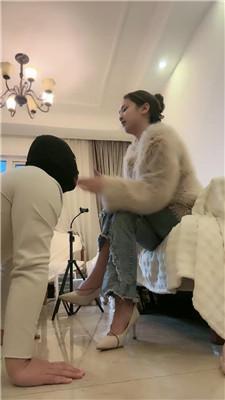 【乔妹】嘴叼高跟虐乳/转胯/玉足狂舔 bf50501