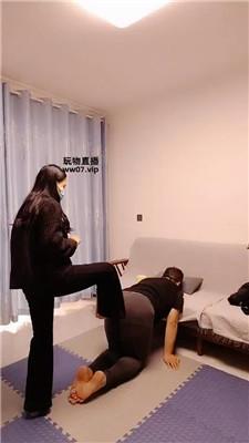 【木子】重度鞭打踩踏狗继父 JS250315-18