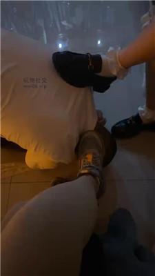 【灵灵】双学生主-皮鞋白袜踩老师 JS250319-25