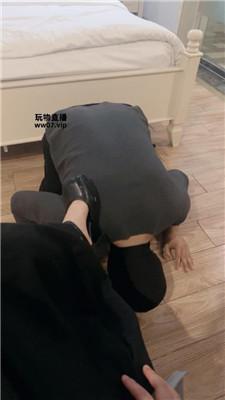 【黑兔】强迫废物舔脏鞋 JS250409-18