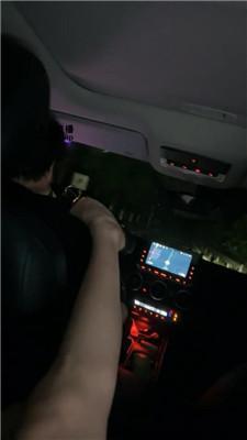 【千千】臭脚丫诱惑滴滴司机 JS250429-28