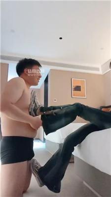 【芸芸】牛仔裤女神-地板鞋短袜玩虐 bf54546