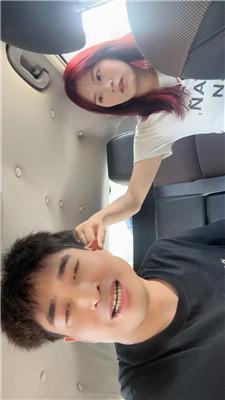 【刘二狗】开发路人小妹车内调 JS250627-31