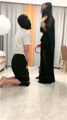 【薇薇】骑马连环抽耳光场 JS250629-27