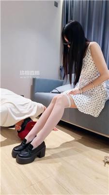 【卡莎女帝】清理脏鞋底-吃烟灰-喂漱口水 bf55761