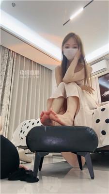 【楚楚】腿绞窒息-玉足狂舔 JS250721-21