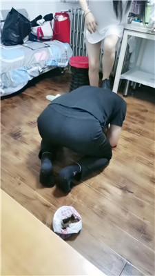 【白兰地】双S-脏鞋白袜踩踏喂食 JS250810-8