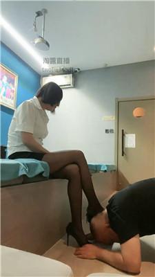 【西北傻子】花钱求舔技师的酸臭黑丝 JS250902-24