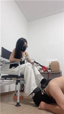 【南月女神】彻底训化人形犬 JS251001-25