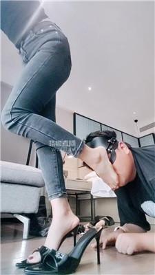 【苏大大】牛仔裤女神首调骚奴 bf58140