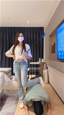 【泡芙】鞭打威胁-脏鞋白袜踩 bf58391