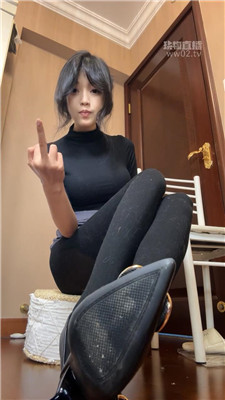 【尤尤】sb贱狗滚进来挨骂    251025-32