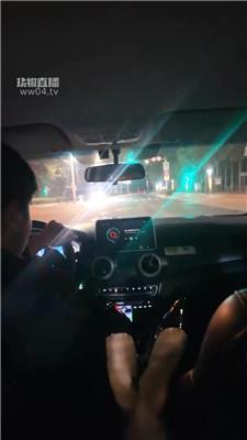 【汝汝】车内司机狗恋足舔 JS251106-35