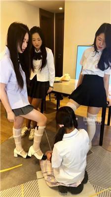 【车厘子】3S踩虐可爱小母狗 bf59639