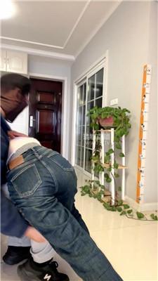 【极品道人】发现女儿是条狗 JS251213-5