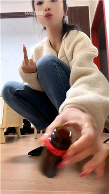 【海绵大大】高跟裸足香水    251222-6