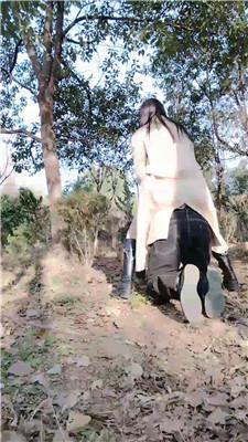 【刑狗】户外骑马遛狗 bf60180