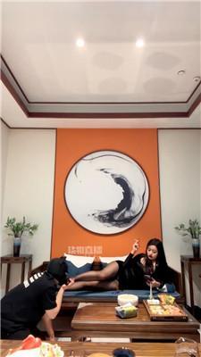 【兰主人】女老板茶室玩下属 bf60697