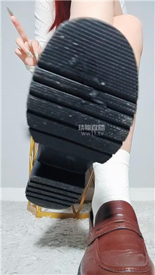 【桃老师】小皮鞋白棉袜流J    260207-20