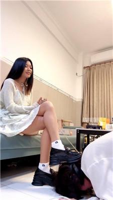 【晓甜s】被白袜学姐欺负 bf61160