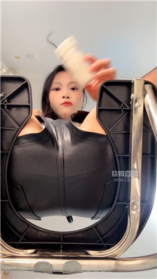 【诗诗】臀炸侧奴马桶视角    260301-27