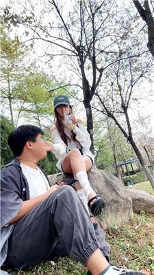 【米琦】户外挑逗男同事 JS260316-16