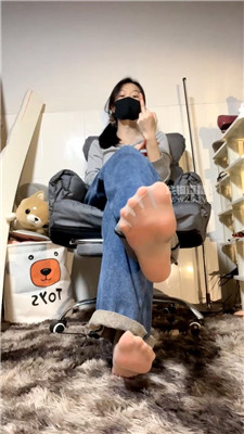 【萬一】肉丝脚底 260315-14